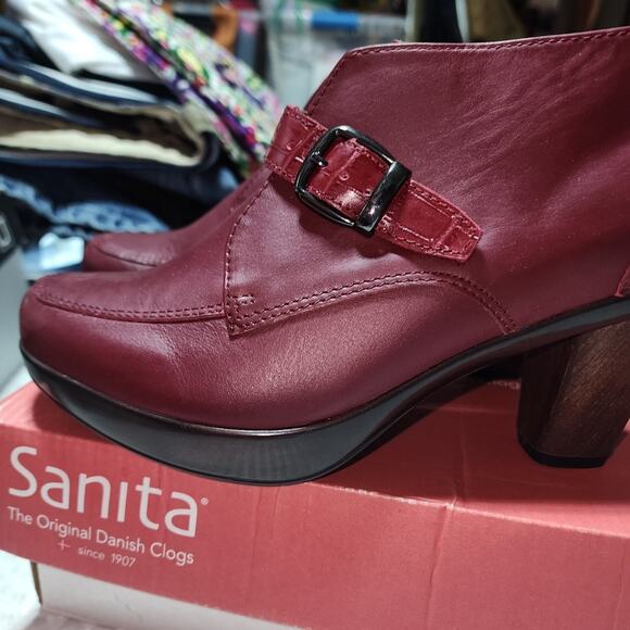 SANITA EUC WOMEN'S SIZE 38 eu. 7 US BLISS-BEVERLY ANKLE BOOTS SHOES - Picture 7 of 12